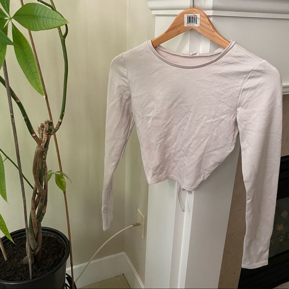 GARAGE Light Purple Open Tie Back Crop Longsleeve Top - Picture 3 of 7